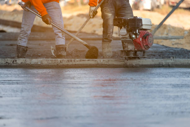 Best Concrete Contractor Near Me  in Danbury, CT
